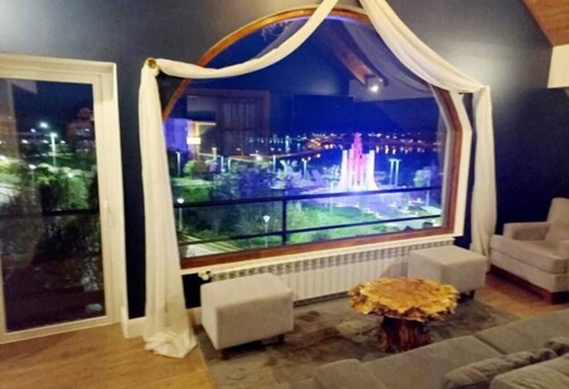 اتاق پنت هاوس, Hosteria Y Restaurante America