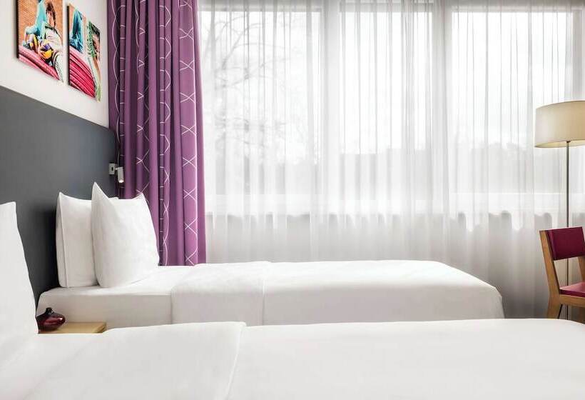 Номер Стандарт, Lindner Hotel Frankfurt Sportpark, Part Of Jdv By Hyatt