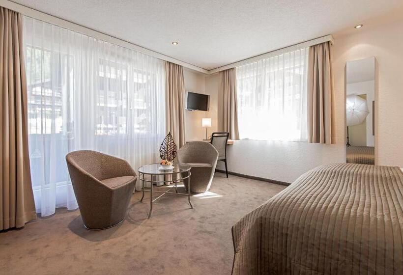 اتاق راحتی, Mistral Superior