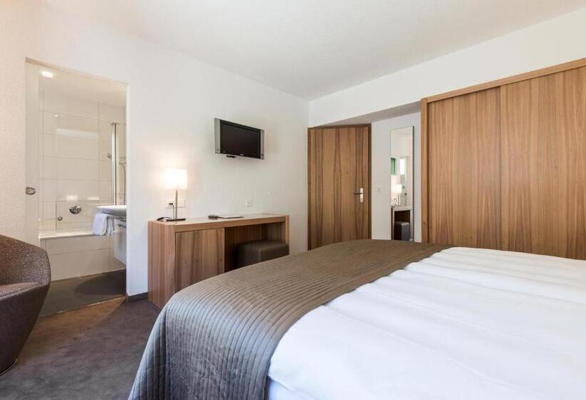 اتاق استاندارد یک تخته با بالکن, Mistral Superior