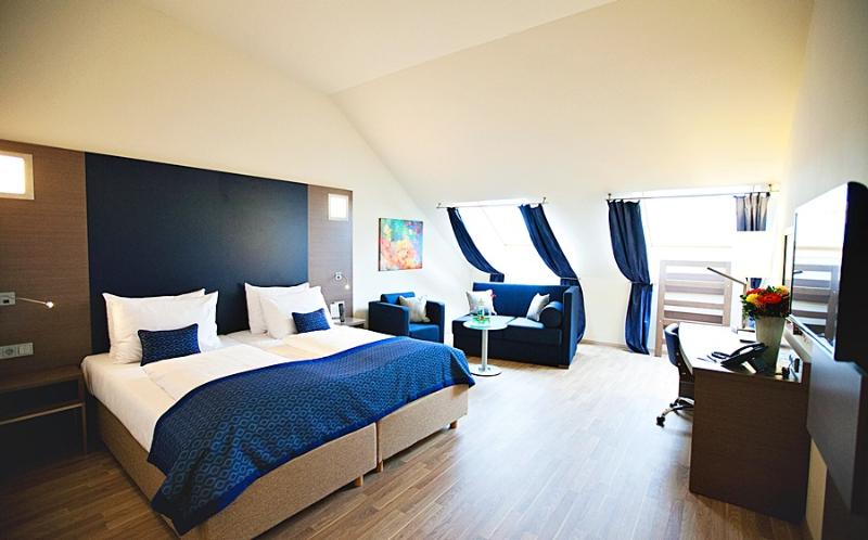 سوییت جونیور, Orangerie