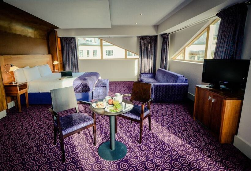 이그제큐티브 룸, Osprey