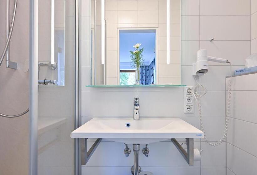 اتاق استاندارد سه تخته با بالکن, Ruchti Zeit Für Mich