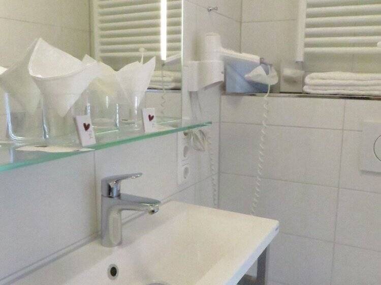 اتاق استاندارد یک نفره, Ruchti Zeit Für Mich