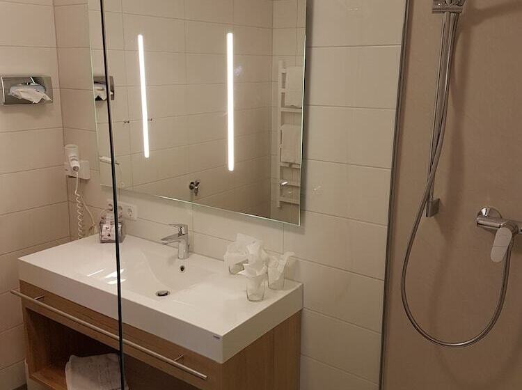 اتاق خانوادگی, Ruchti Zeit Für Mich