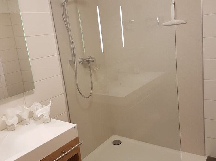 اتاق خانوادگی, Ruchti Zeit Für Mich