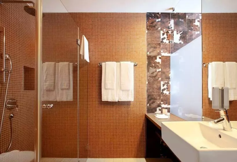 ファミリールーム, Tailormade Hotel Sihlpark Schindellegi
