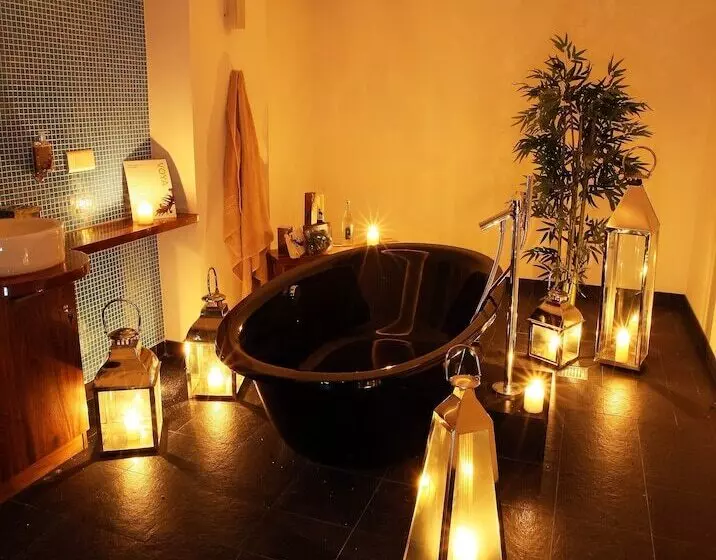 اتاق استاندارد, No.1 Pery Square Hotel & Spa