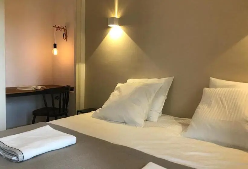 スタンダードルーム, Une Nuit Sur Loire