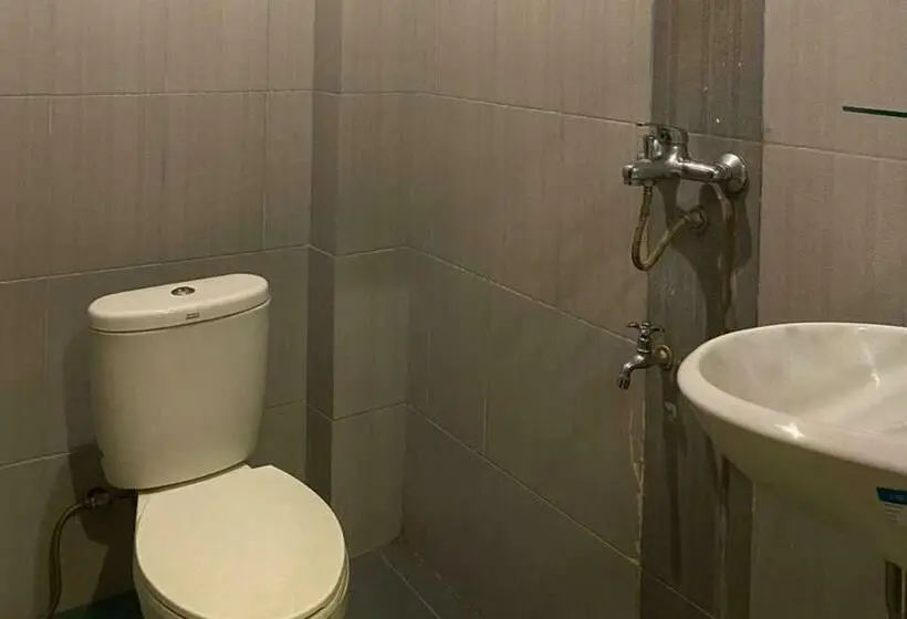 اتاق استاندارد, Reddoorz Plus Syariah @ Jalan Syiah Kuala Banda Aceh