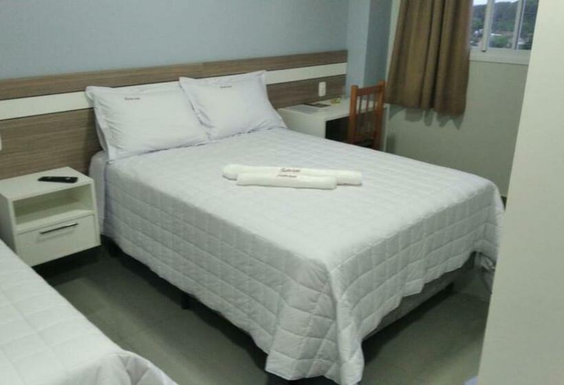 Стандартный Номер Кровать Кинг, Rubbo