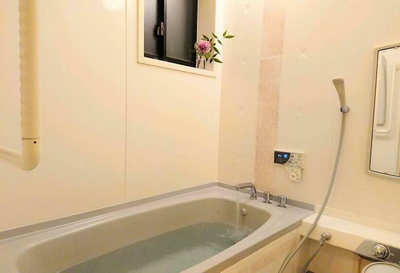 Camera Familiare Bagno Condiviso, Farm Stay Inn 母屋 Sanzaemon Tei Guesthouse Second Floor Shiga Takasima Traditional Japanese Architect