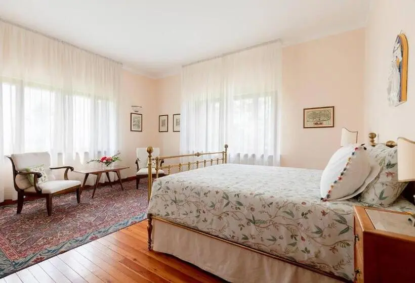 スタンダードルーム, Fondazione Lucia De Conz
