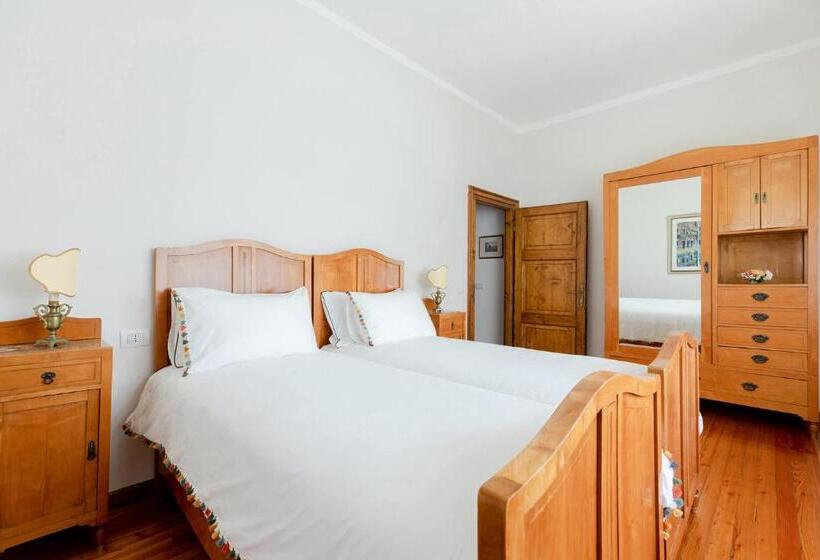 Семейный Номер, Fondazione Lucia De Conz