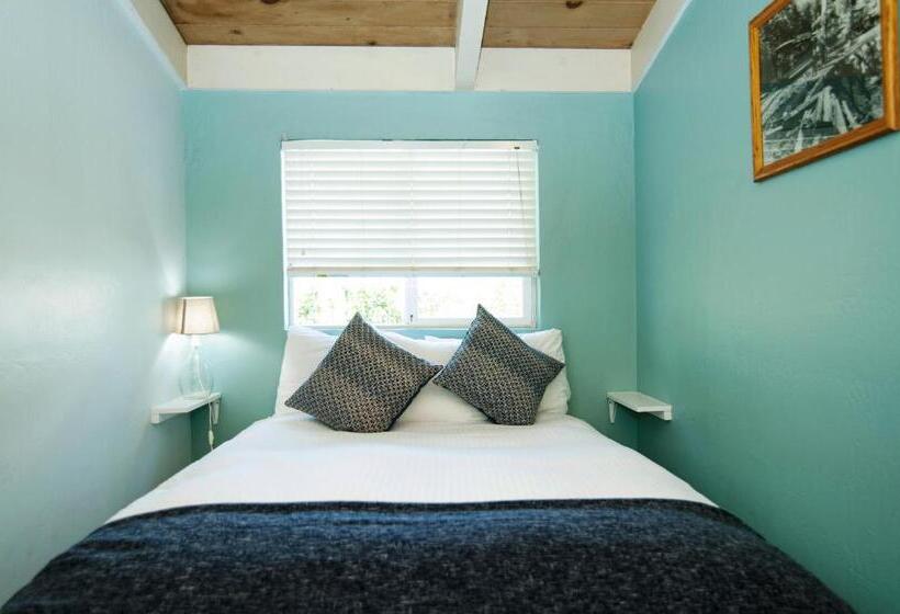 Quarto Deluxe, Smiley S Saloon &