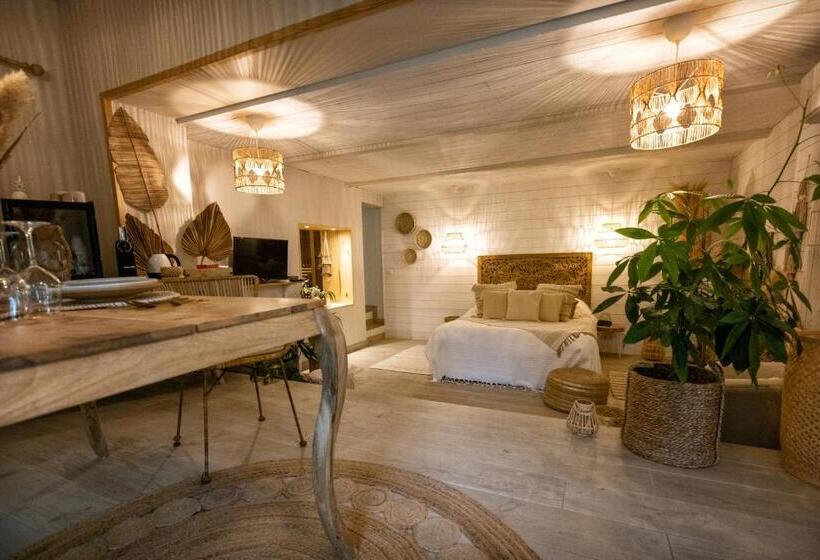 スーペリアールーム, Nuitées Bohèmes