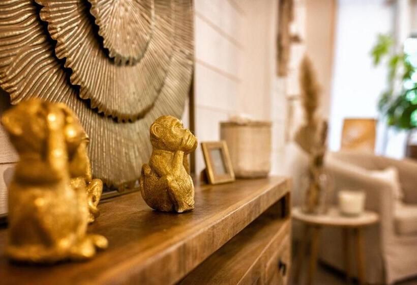 スーペリアールーム, Nuitées Bohèmes