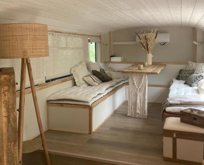 メゾネットスイート, Nuitées Bohèmes