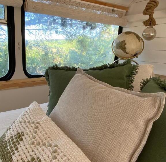 メゾネットスイート, Nuitées Bohèmes