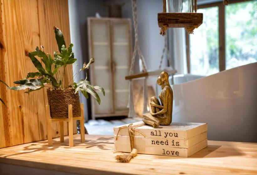 スーペリアールーム, Nuitées Bohèmes