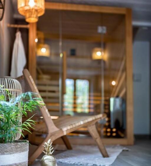 スーペリアールーム, Nuitées Bohèmes