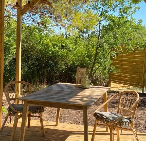 メゾネットスイート, Nuitées Bohèmes