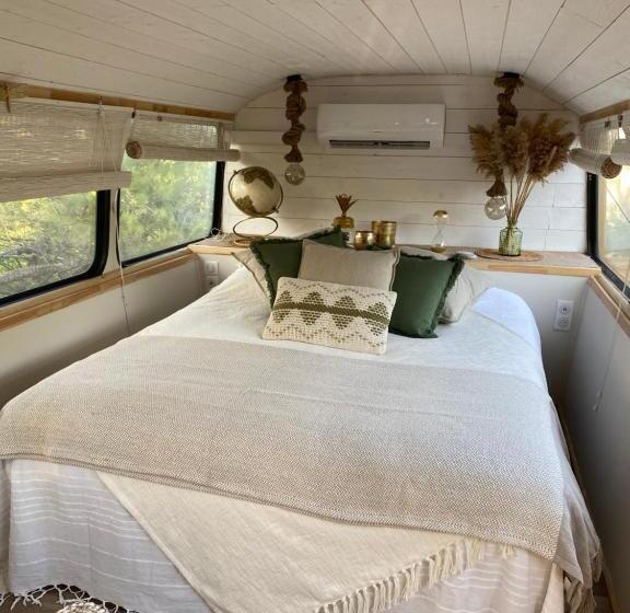 メゾネットスイート, Nuitées Bohèmes