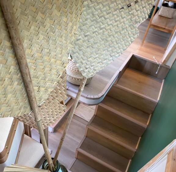 メゾネットスイート, Nuitées Bohèmes