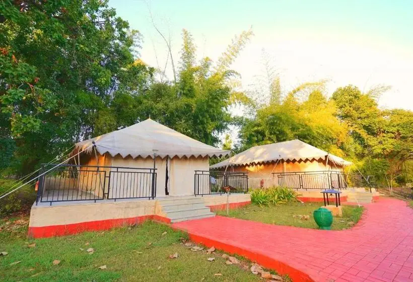 Standard Tent, Bundela Bandhavgarh By Octave