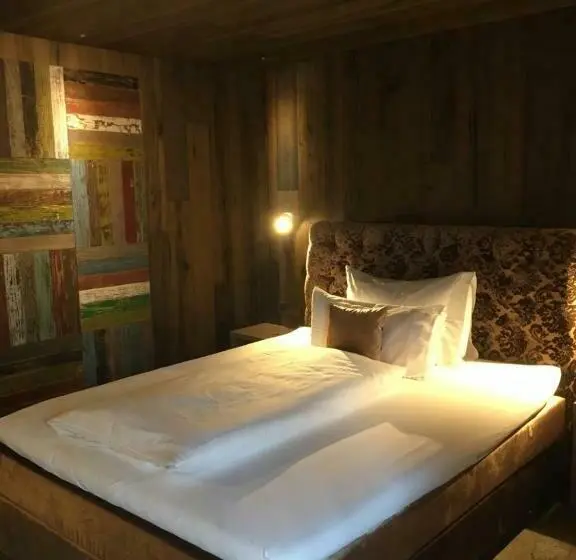 Quarto standart individual, Fohlenhof