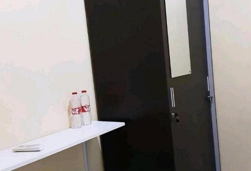 חדר דלוקס, Guest House Syariah Lp3b Brebes Redpartner