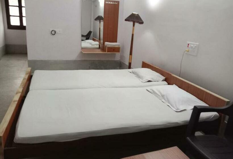 スタンダードルーム, New Eastern