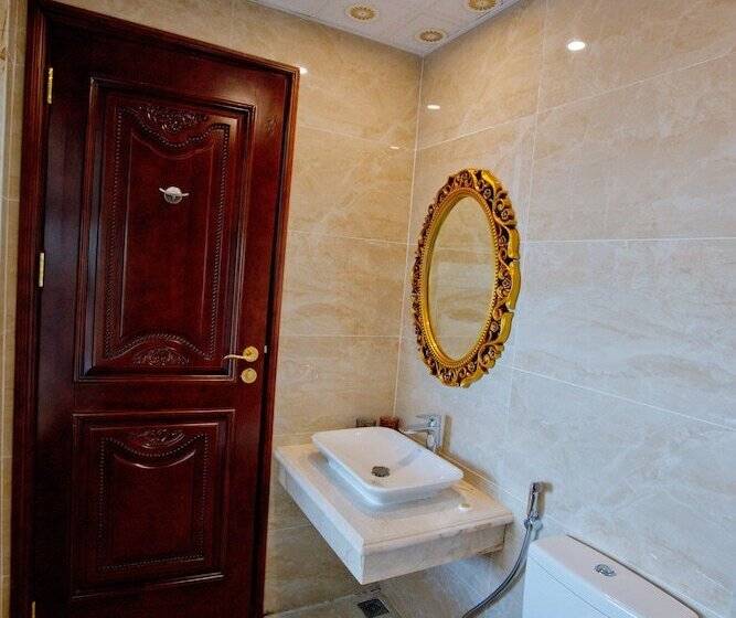 اتاق لوکس سه تخته, Thai Ha Luxury