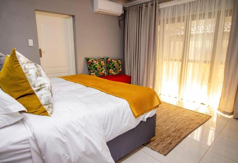 חדר אקזקיוטיב, House Of Sollys Guesthouse