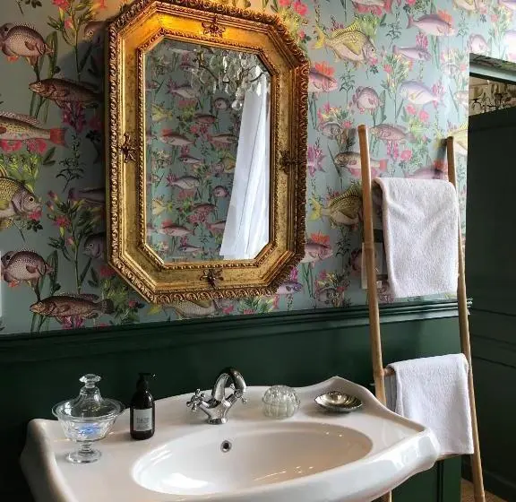 スタンダードルーム, Manoir De La Croix Saint Louis Luxury Guest House
