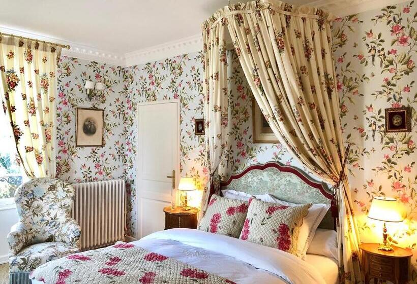 Номер Стандарт, Manoir De La Croix Saint Louis Luxury Guest House