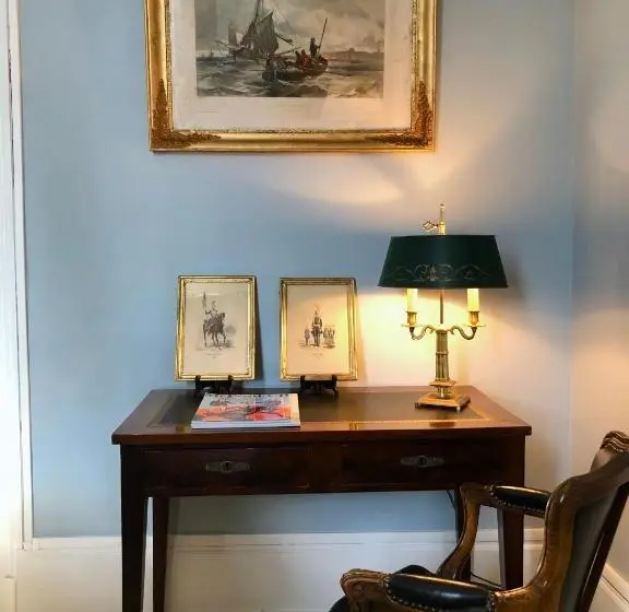 デラックスルーム, Manoir De La Croix Saint Louis Luxury Guest House