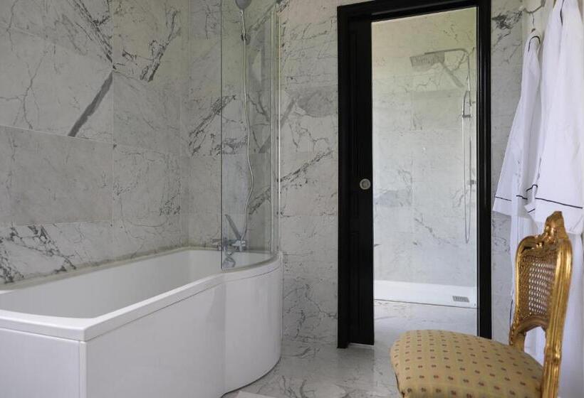 Номер Deluxe, Manoir De La Croix Saint Louis Luxury Guest House