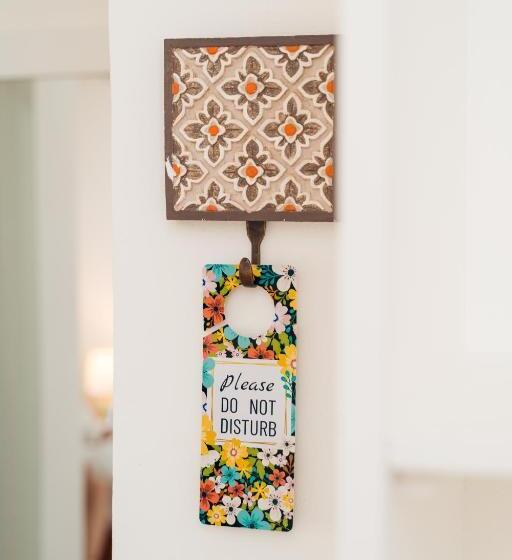 سوییت با چشم‌انداز دریا, Blue Roatan Resort