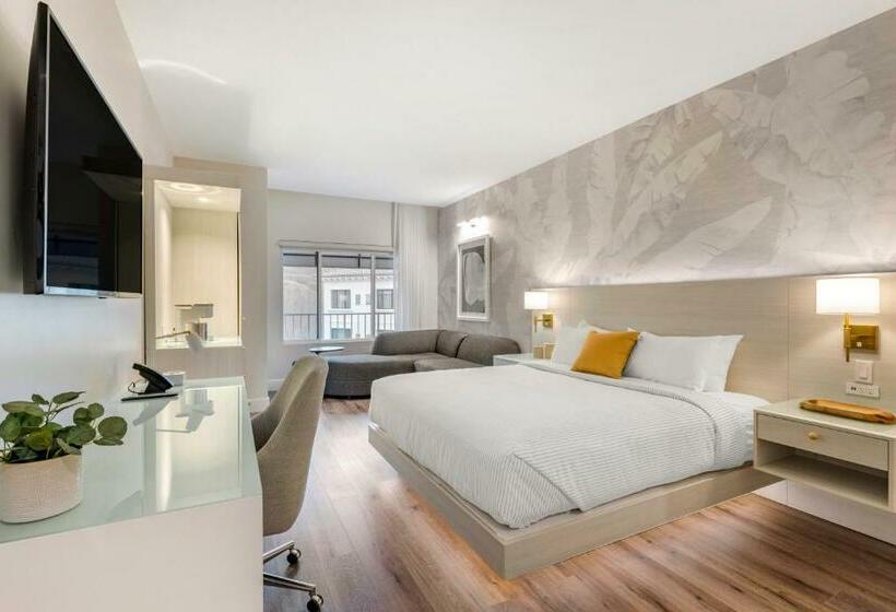 חדר סטנדרט עם מיטת קינג, Cambria Hotel Calabasas   Malibu