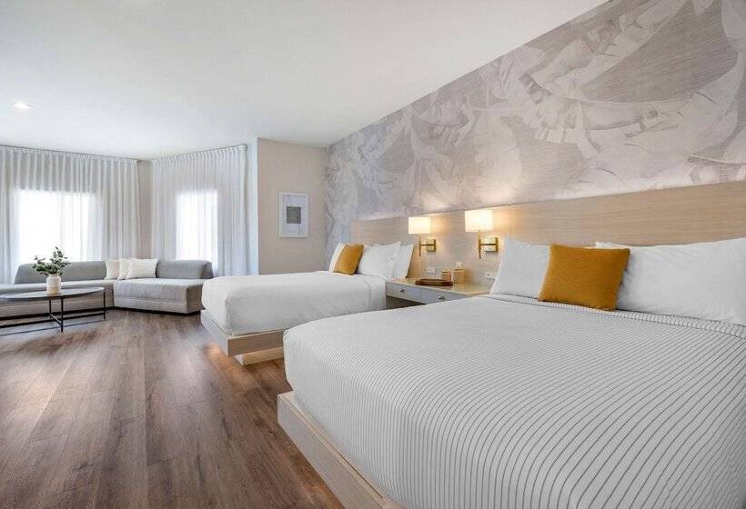 Люкс Адаптированный для Инвалидов, Cambria Hotel Calabasas   Malibu