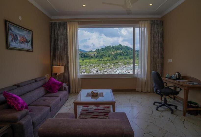 行政套房, Neugal Riverfront Resort