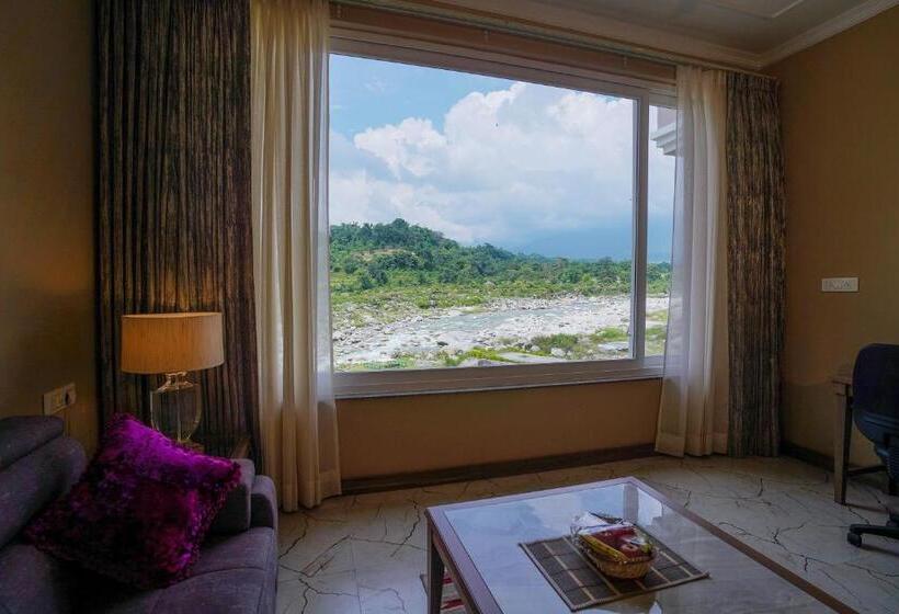 行政套房, Neugal Riverfront Resort