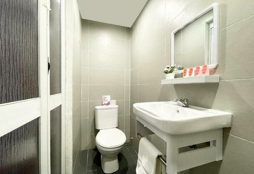 جناح سوبيريور, Oyo 90334 Mawlaya