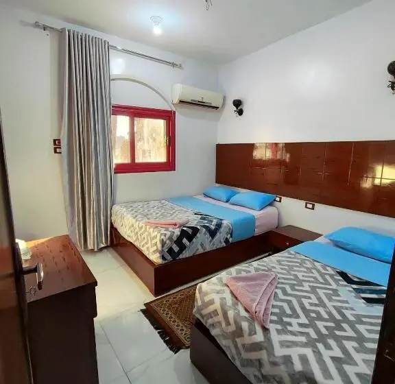 اتاق اکونومی, Jamaica Guest House