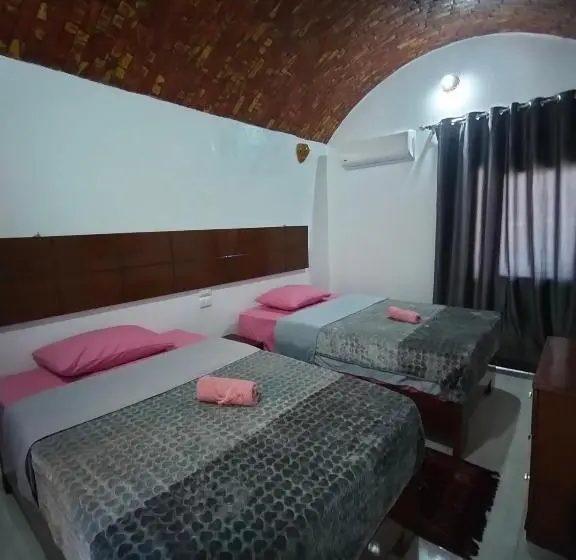 اتاق لوکس, Jamaica Guest House
