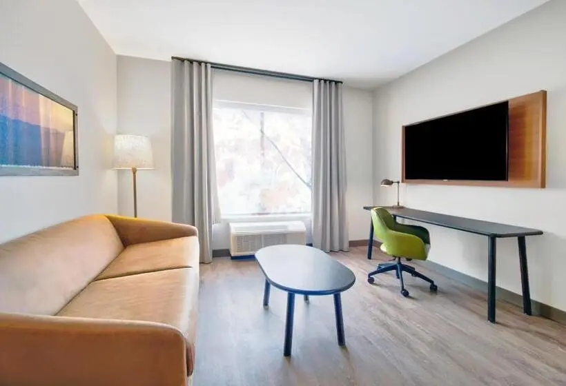 キングサイズベッドのスタンダードルーム, Fairfield By Marriott Inn & Suites Cincinnati North West Chester