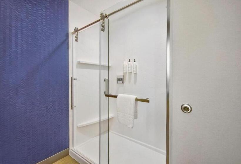 Номер Стандарт Адаптированный для Инвалидов, Fairfield By Marriott Inn & Suites Cincinnati North West Chester