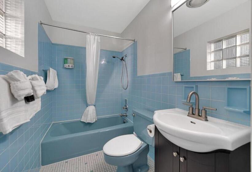 غرفة ديلوكس, Al & Sally S Motel