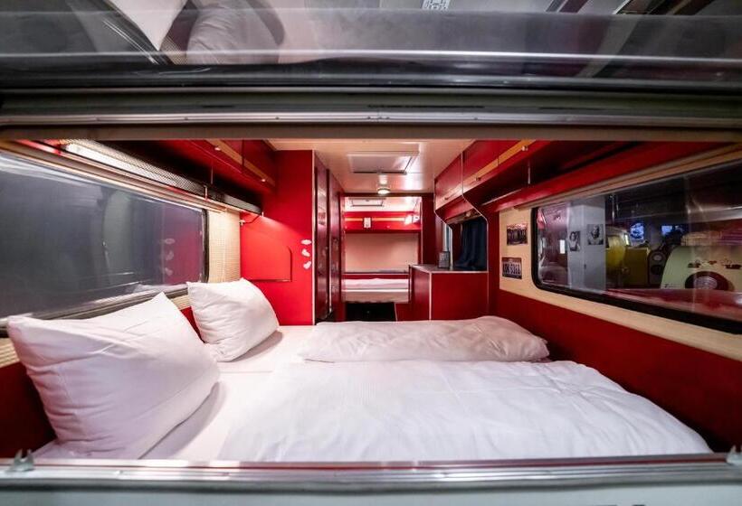 اتاق استاندارد سه نفره, Daheim Triberg